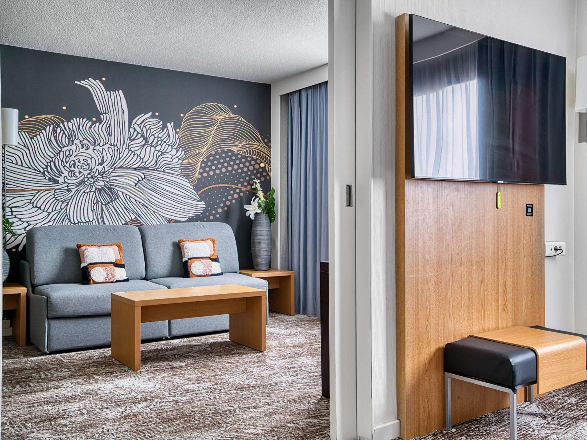Novotel Paris Sud Porte De Hotel 4*