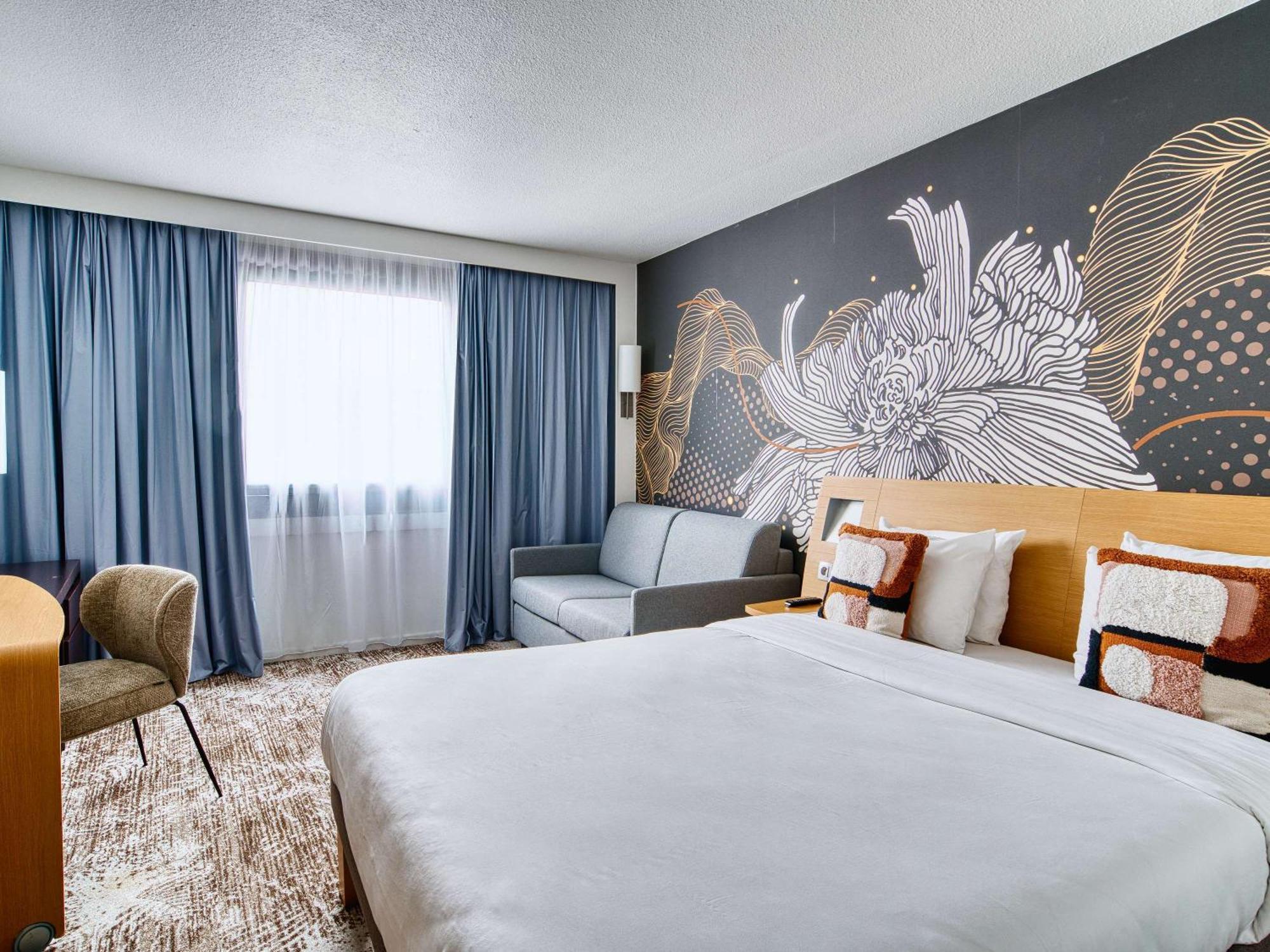 Novotel Paris Le Pont Hotel 4*