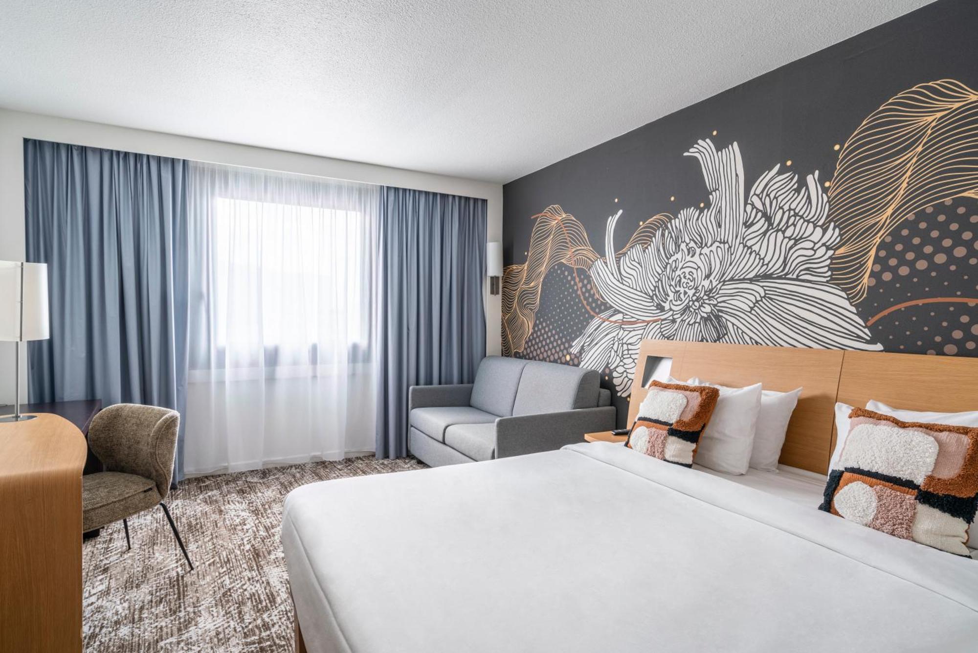 Novotel Paris Le Pont Hotel 4*